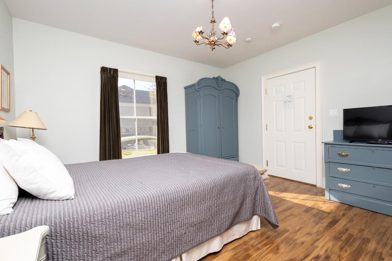 Inn The Old Bank House Bed & Breakfast Niagara-on-the-Lake