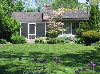 Inn The Old Bank House Bed & Breakfast 3*