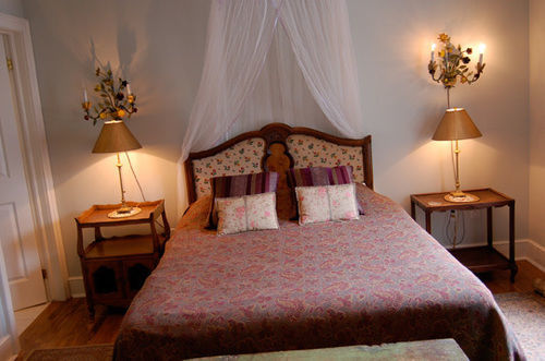The Old Bank House Bed & Breakfast Niagara-on-the-Lake