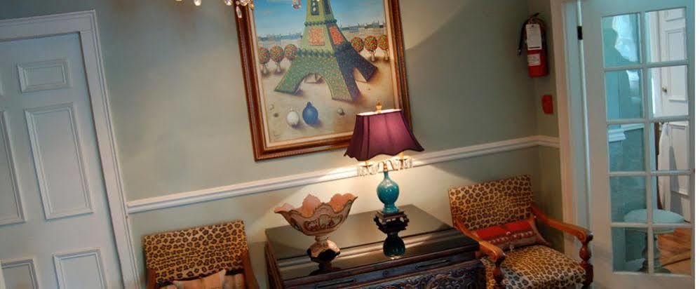 The Old Bank House Bed & Breakfast Inn 3*