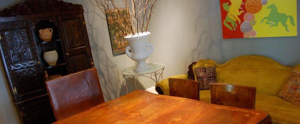 Inn The Old Bank House Bed & Breakfast